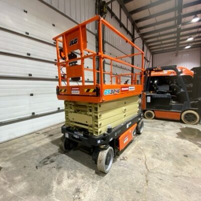 *2024 JLG 3246ES*
