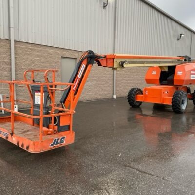 *2015 JLG 660SJ*