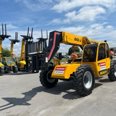 *2024 Load Lifter 842-J*