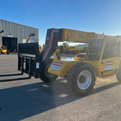 *2019 Load Lifter 842-G*